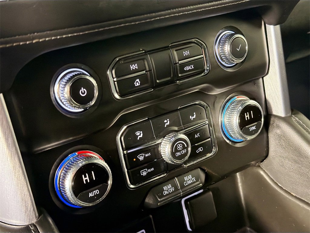 Used 2021 GMC Yukon XL SLE image 14