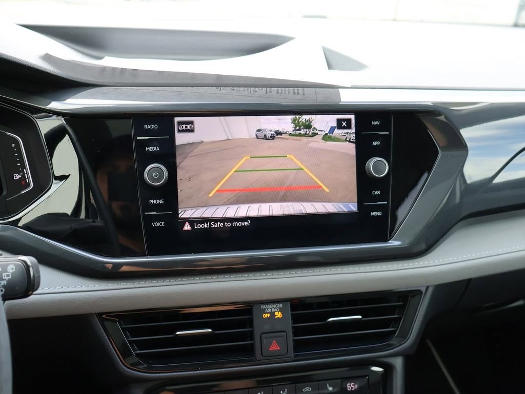 Certified 2023 Volkswagen Taos SEL AWD/4WD image 26