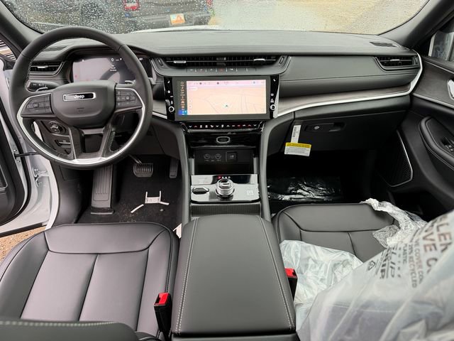 New 2026 Jeep Grand Cherokee Limited AWD/4WD image 26
