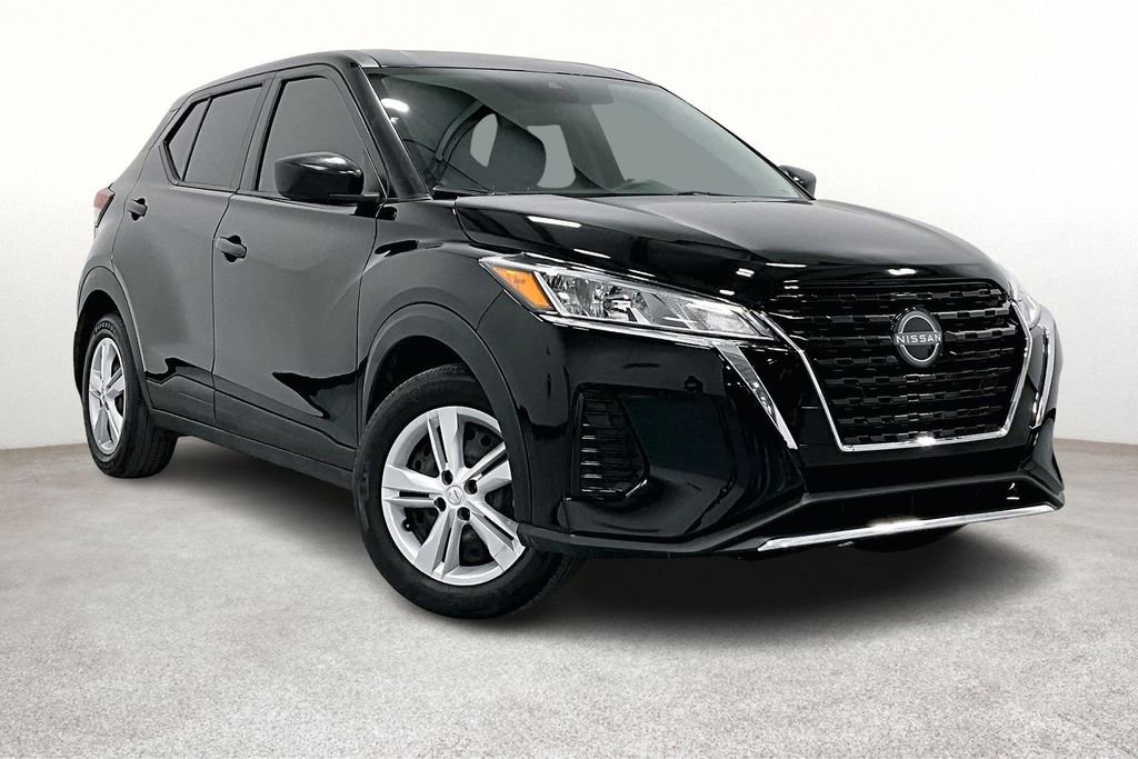 Used 2024 Nissan Kicks S