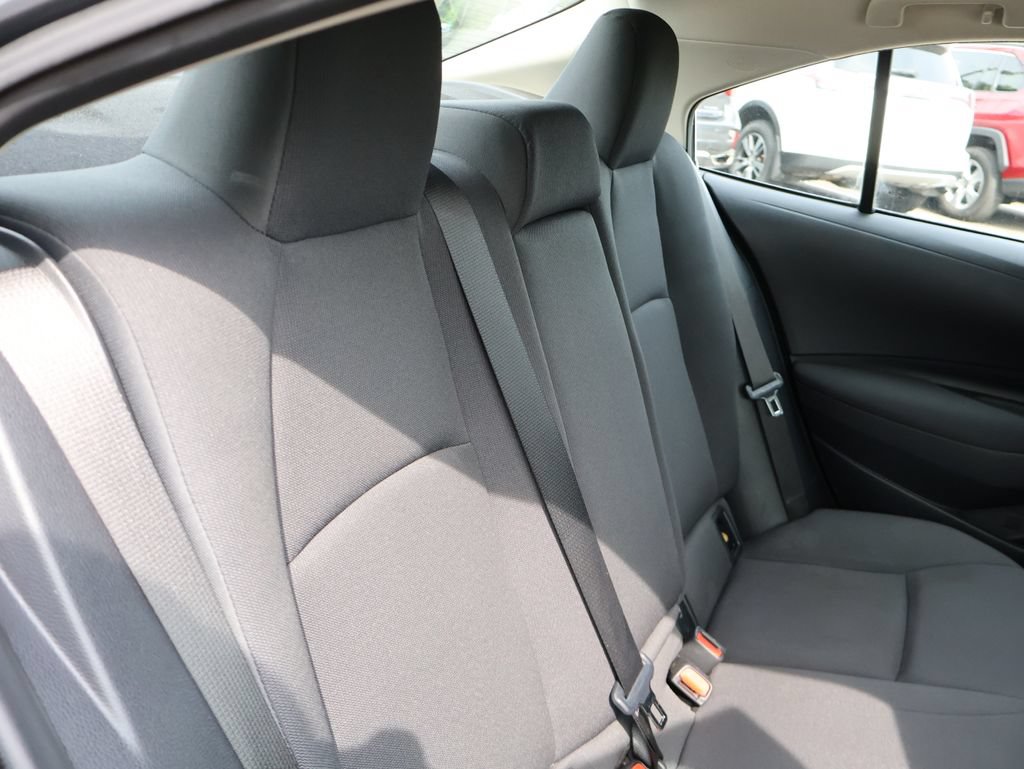 Used 2024 Toyota Corolla LE FWD image 12
