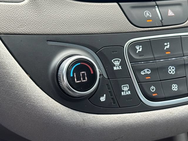 Used 2025 Chevrolet Malibu LT FWD image 24