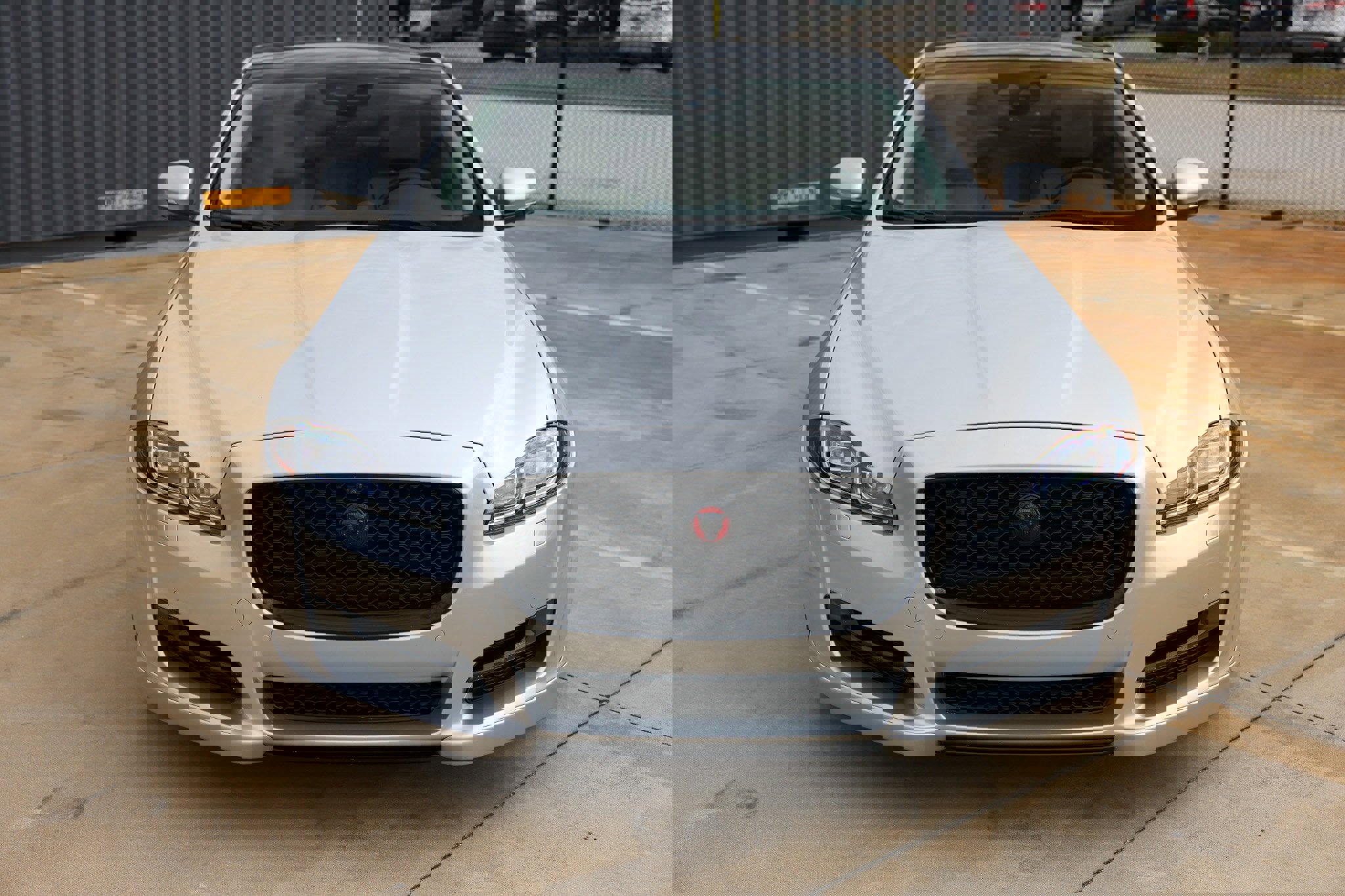 Used 2019 Jaguar XJ R-Sport image 24