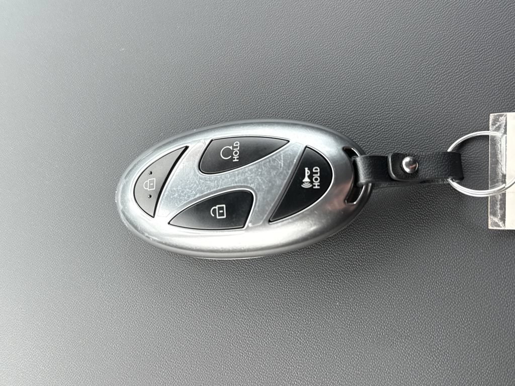 Used 2026 Hyundai Santa Fe SE AWD/4WD image 29