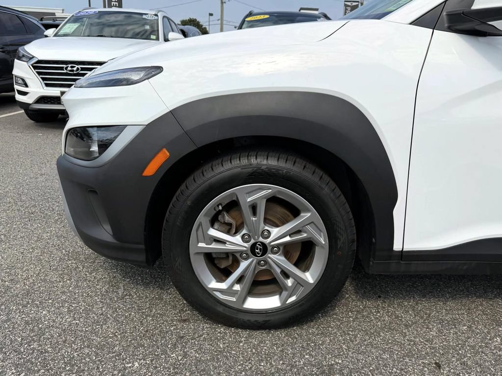 Used 2023 Hyundai Kona SEL AWD/4WD image 10