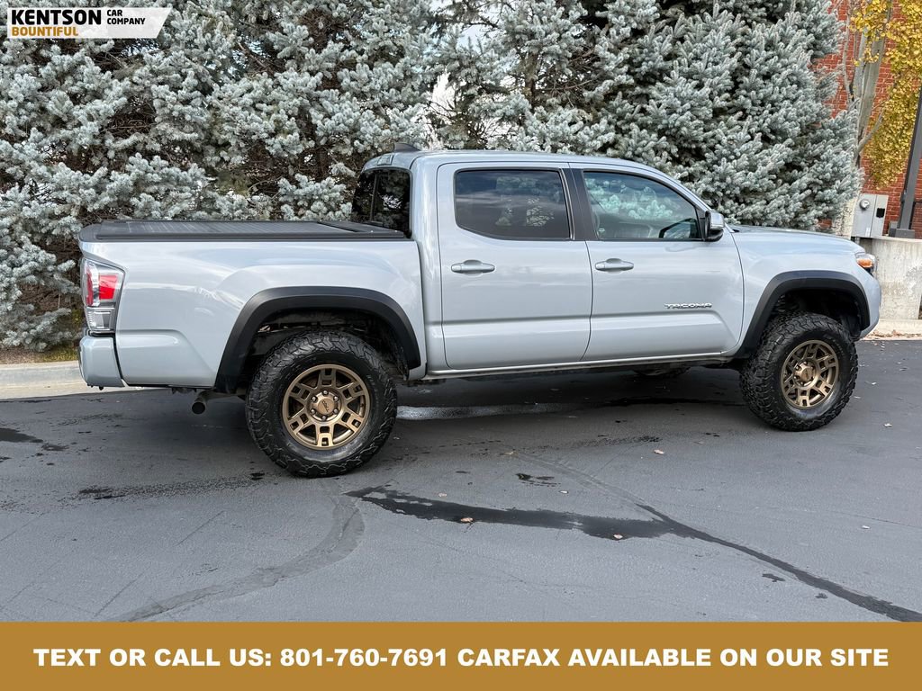 Used 2021 Toyota Tacoma TRD Off-Road image 9