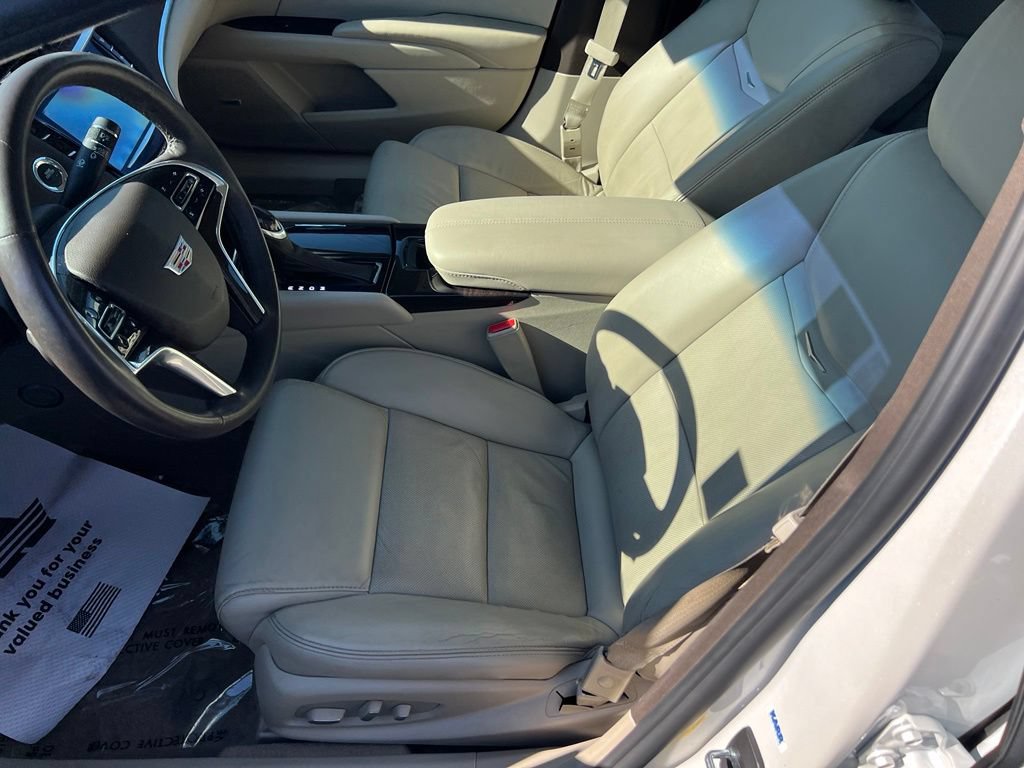 Used 2017 Cadillac XTS Luxury w/ Driver Awareness Package AWD/4WD image 12