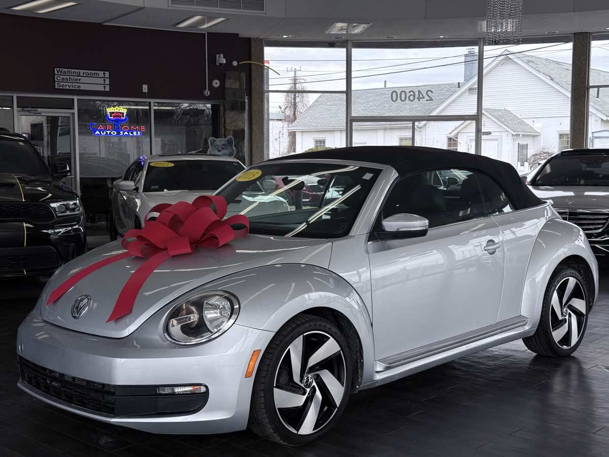 Used 2015 Volkswagen Beetle 1.8T FWD image 17