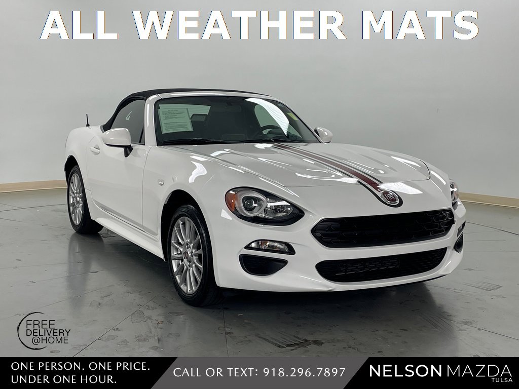 Used 2020 FIAT 124 Spider Classica w/ Technology Group image 4
