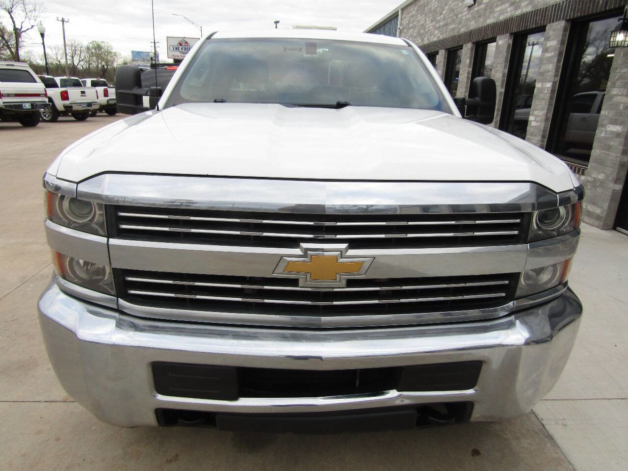 Used 2016 Chevrolet Silverado 2500 W/T image 4