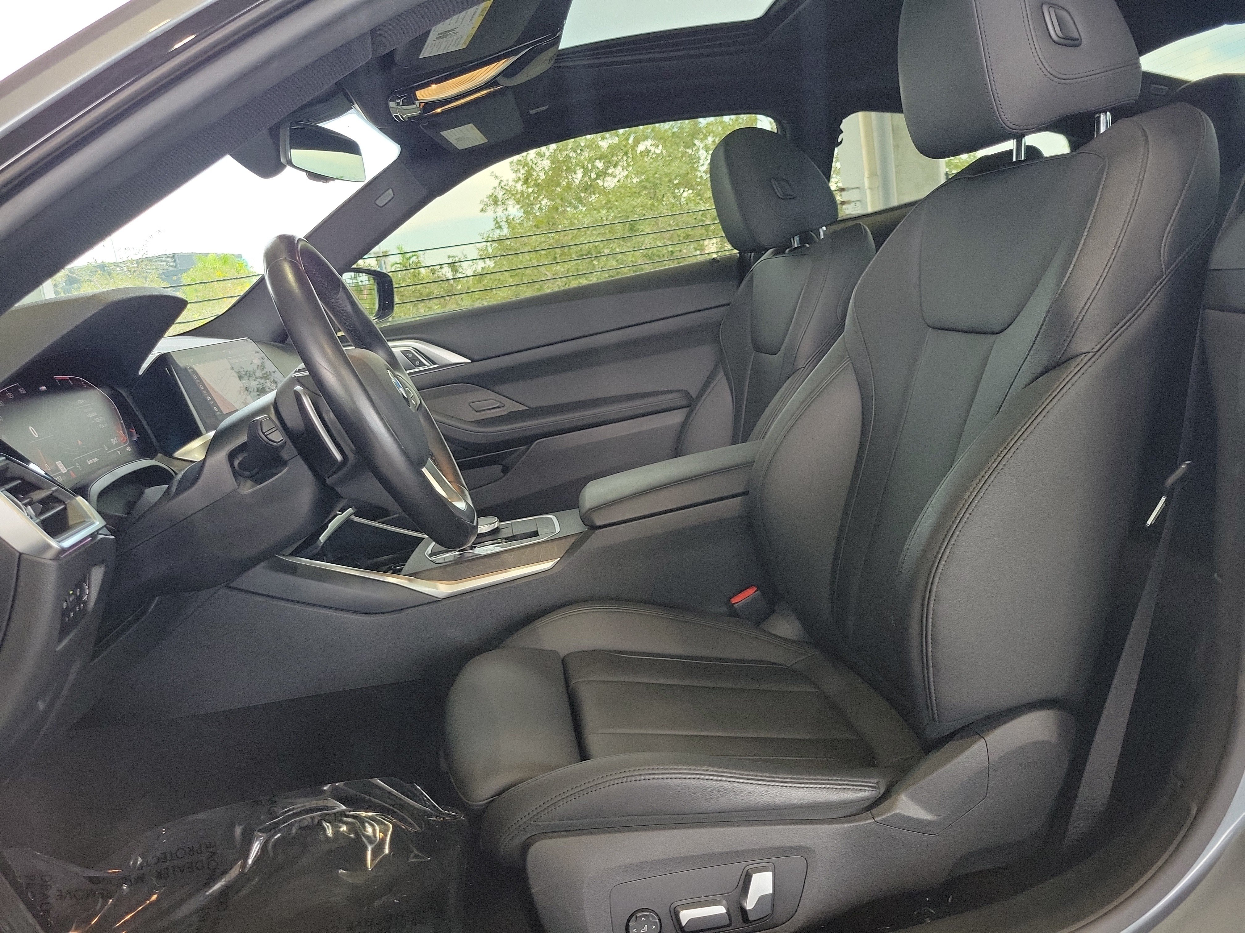 Used 2021 BMW 430i Coupe w/ Convenience Package RWD image 17