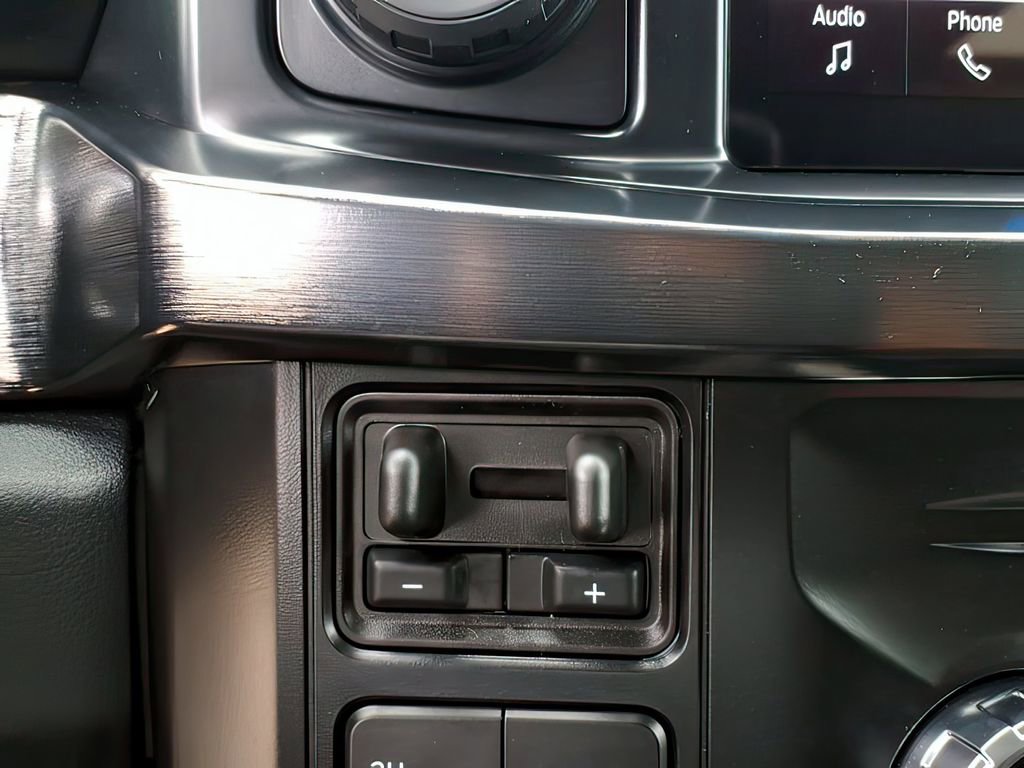 New 2026 Ford F350 Lariat AWD/4WD image 13