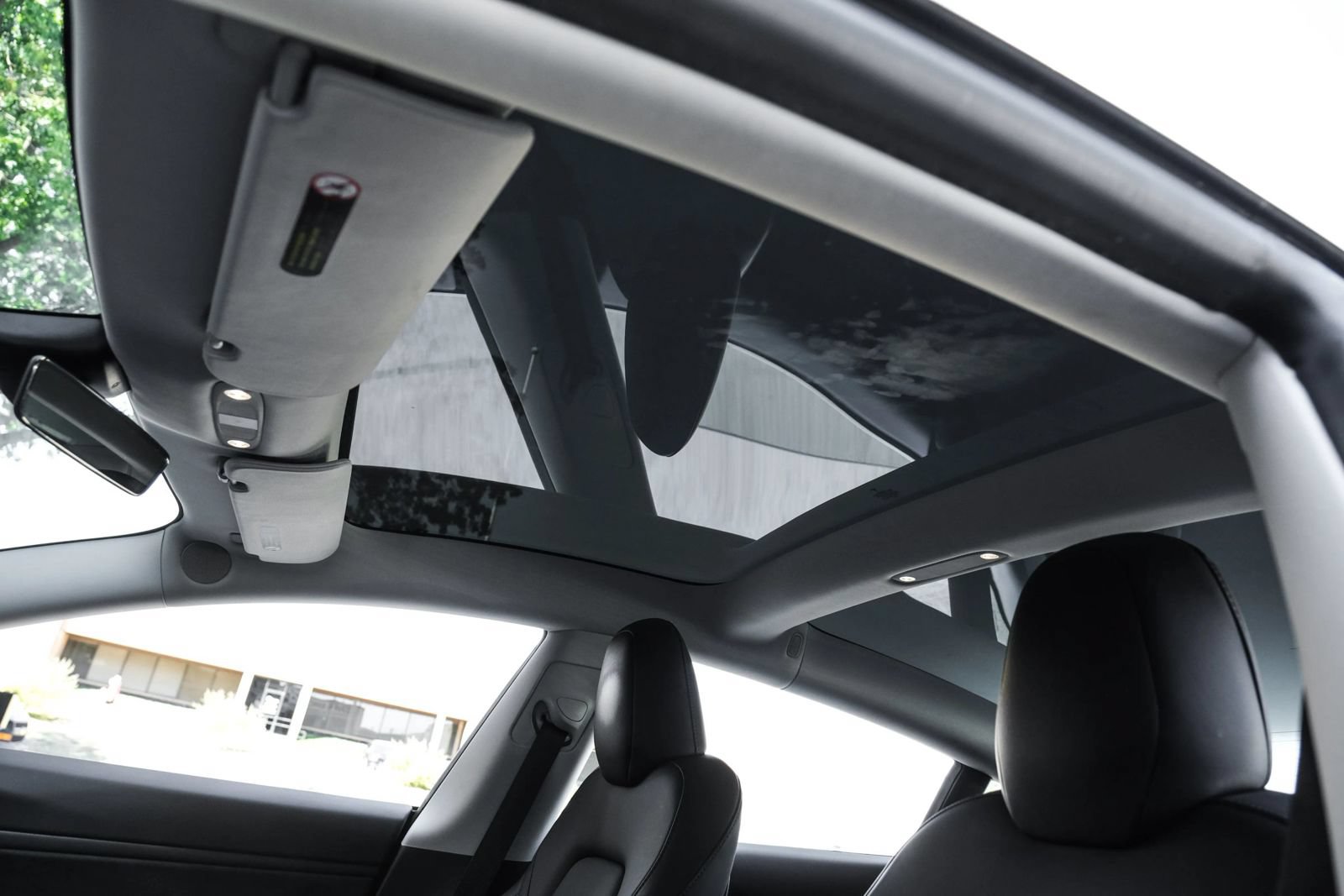 Used 2019 Tesla Model 3 Performance AWD/4WD image 4