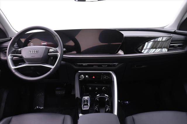Certified 2025 Audi Q5 Premium w/ Convenience Package image 8