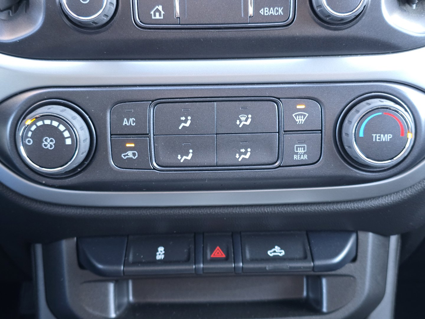 Certified 2022 Chevrolet Colorado LT w/ LT Convenience Package image 9