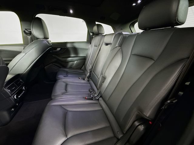 Used 2018 Audi Q7 3.0T Prestige AWD/4WD image 26