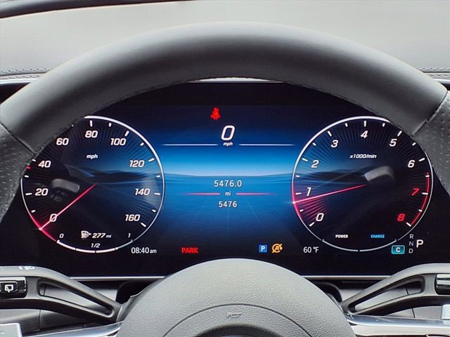 Used 2025 Mercedes-Benz GLC 300 image 12