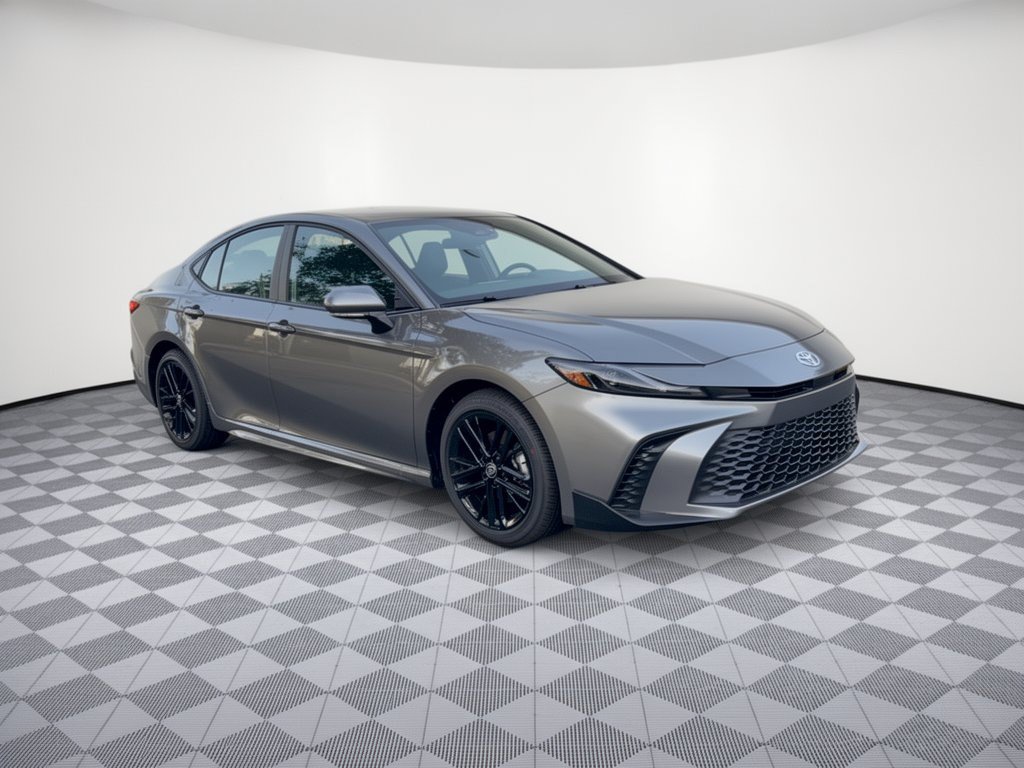 Used 2026 Toyota Camry SE FWD image 7