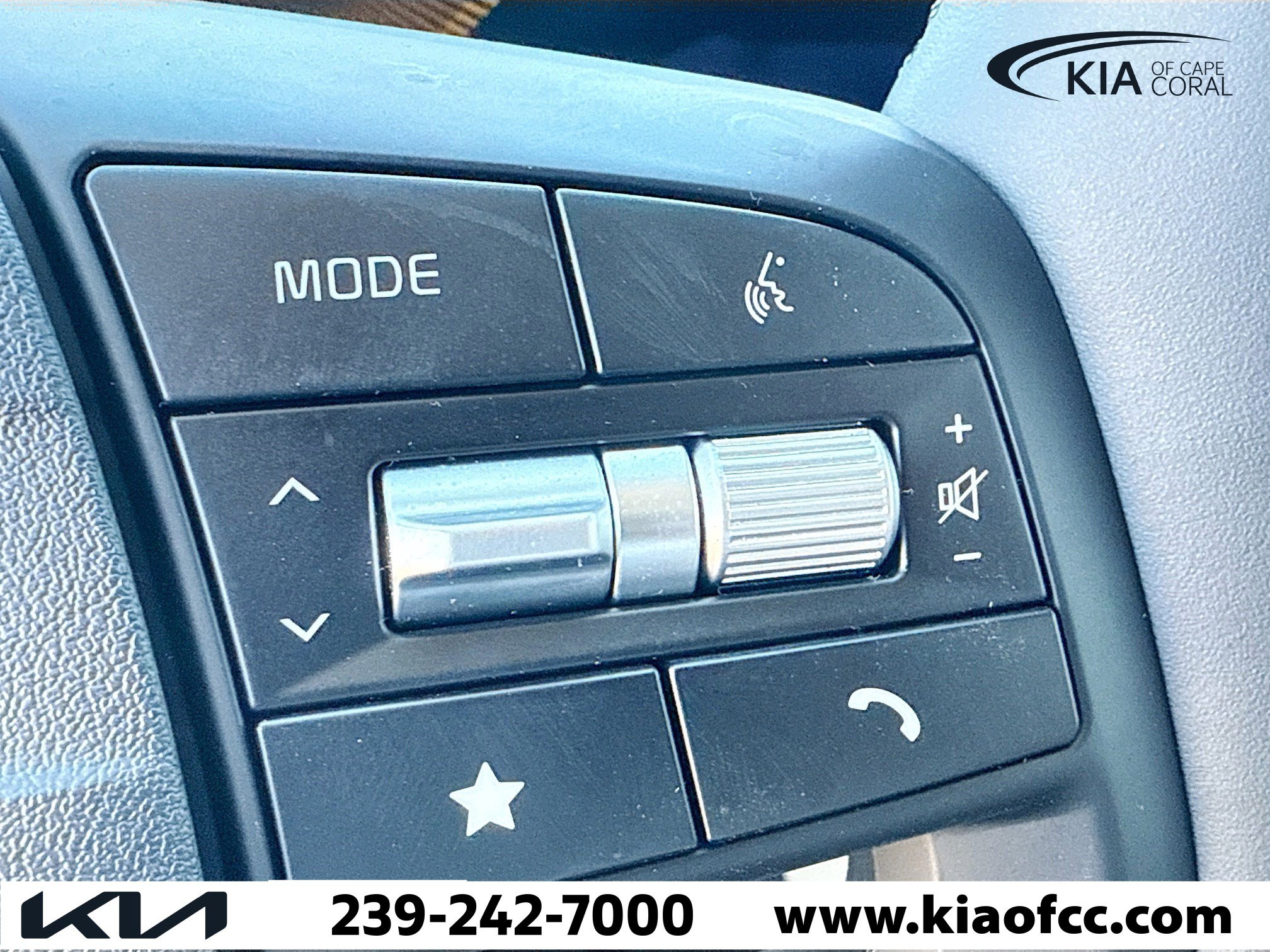 New 2026 Kia Sportage EX image 37