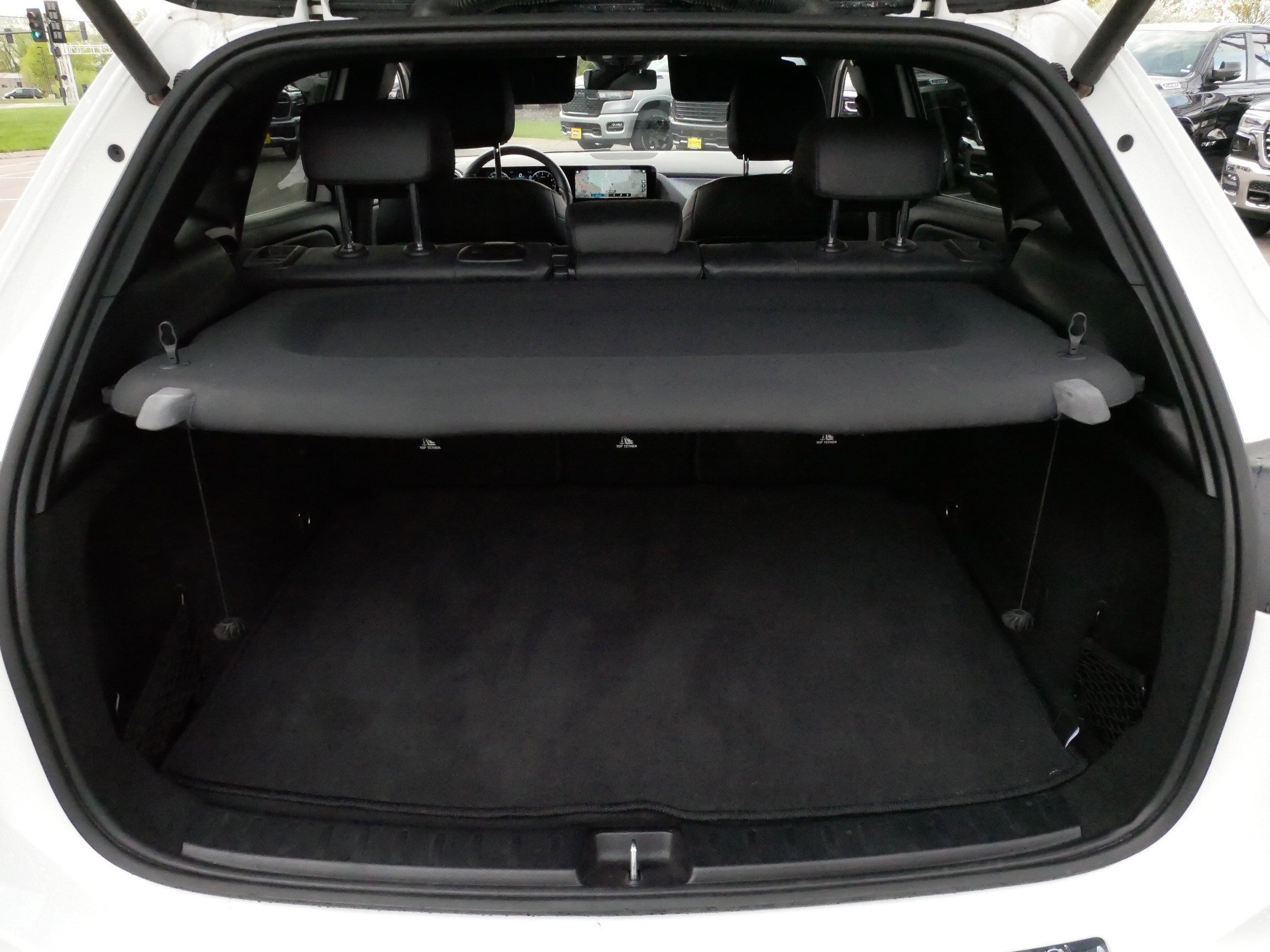 Used 2022 Mercedes-Benz GLA 250 4MATIC image 18