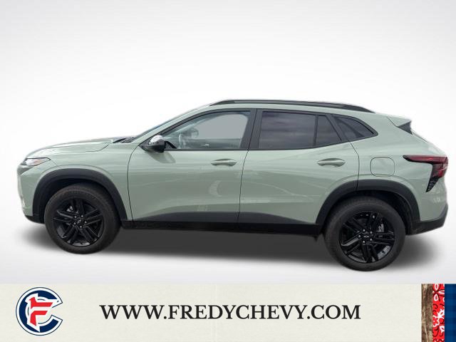 Used 2024 Chevrolet Trax ACTIV w/ Driver Confidence Package FWD image 8