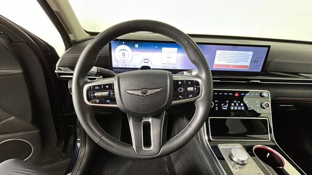 Used 2025 Genesis GV80 2.5T Standard AWD/4WD image 14