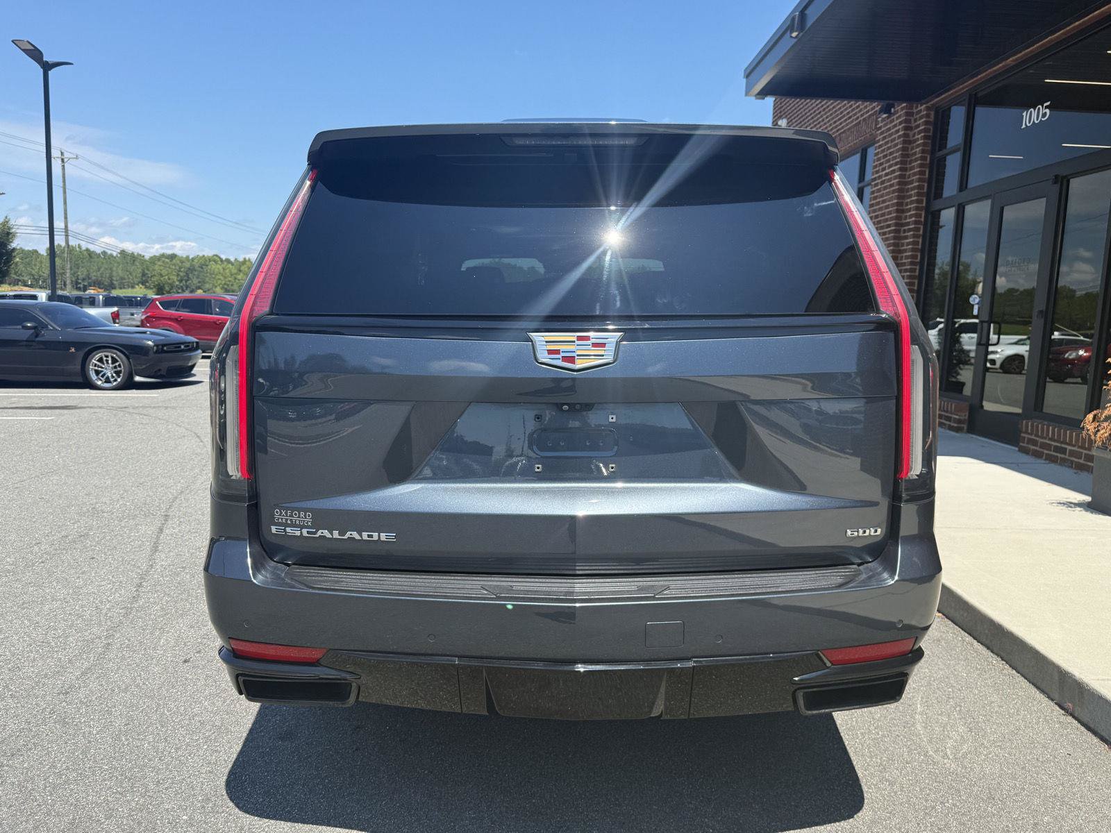 Used 2021 Cadillac Escalade ESV Sport w/ Driver Assist Tech Package AWD/4WD image 41