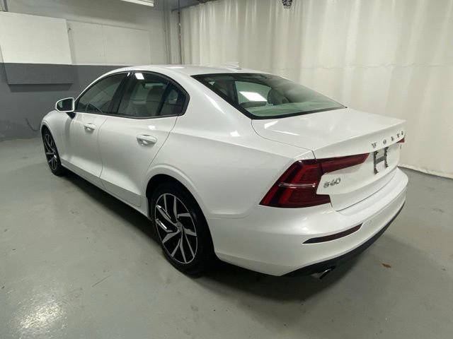 Used 2020 Volvo S60 T5 Momentum w/ Protection Package FWD image 2