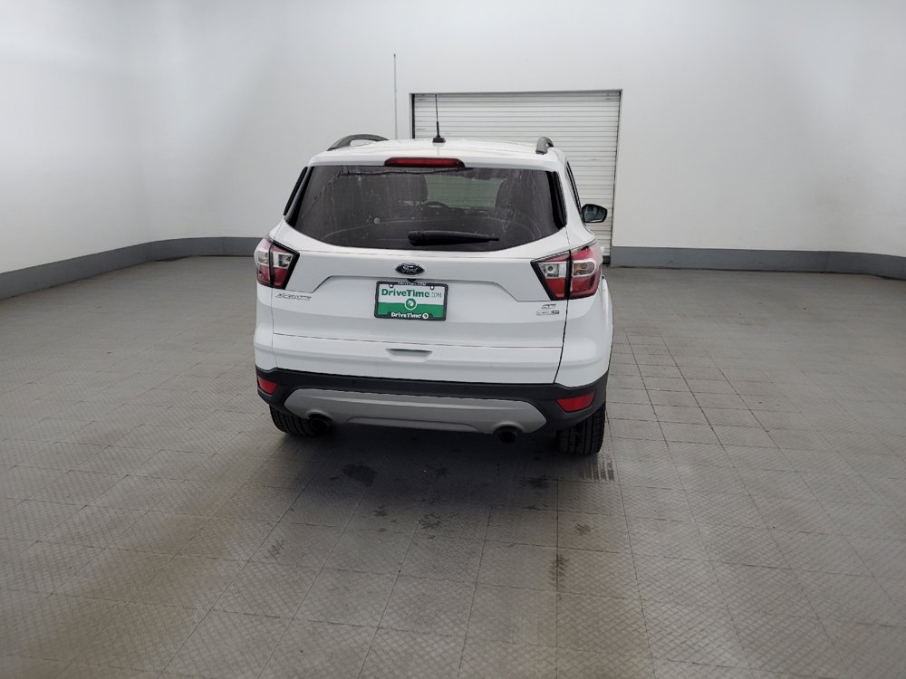 Used 2017 Ford Escape SE w/ SE Leather Comfort Package AWD/4WD image 7