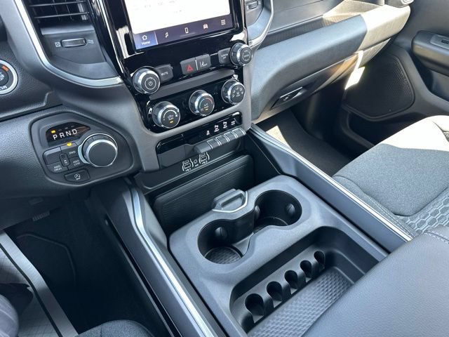 New 2026 RAM 1500 Express AWD/4WD image 19