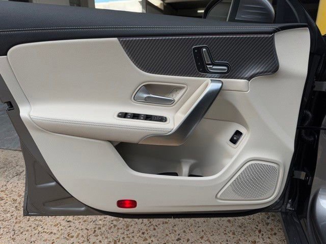 Used 2025 Mercedes-Benz CLA 250 image 16
