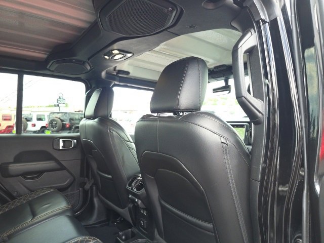 Used 2023 Jeep Gladiator Overland image 48