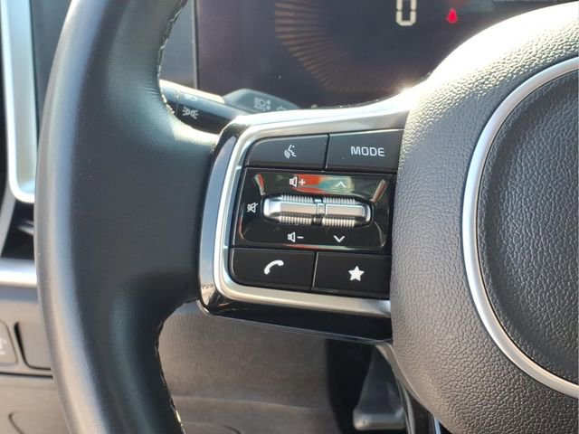 Used 2024 Kia Sorento S AWD/4WD image 17