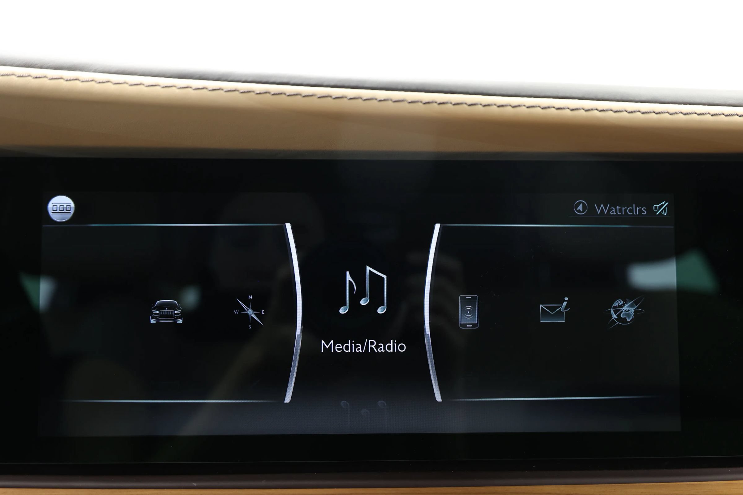 Used 2022 Rolls-Royce Ghost w/ Ghost Package AWD/4WD image 42