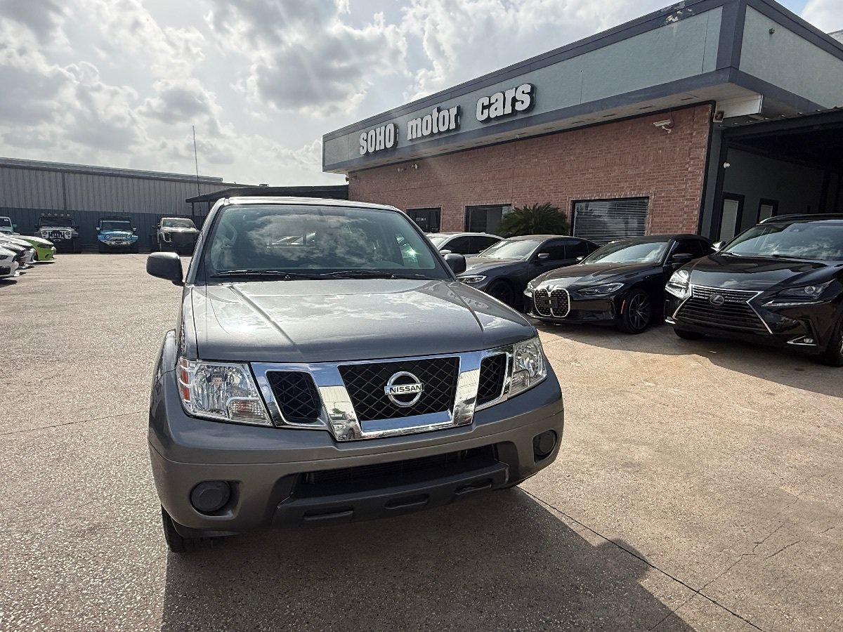 Used 2019 Nissan Frontier SV RWD image 9