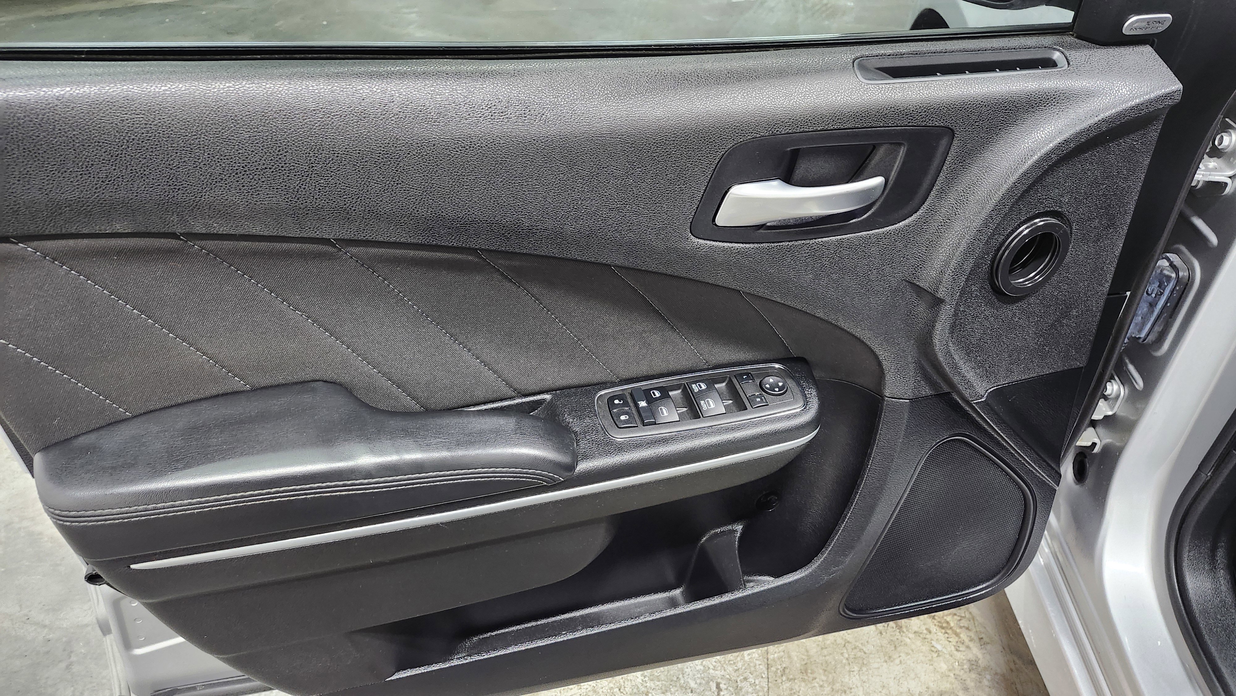 Used 2022 Dodge Charger R/T image 26