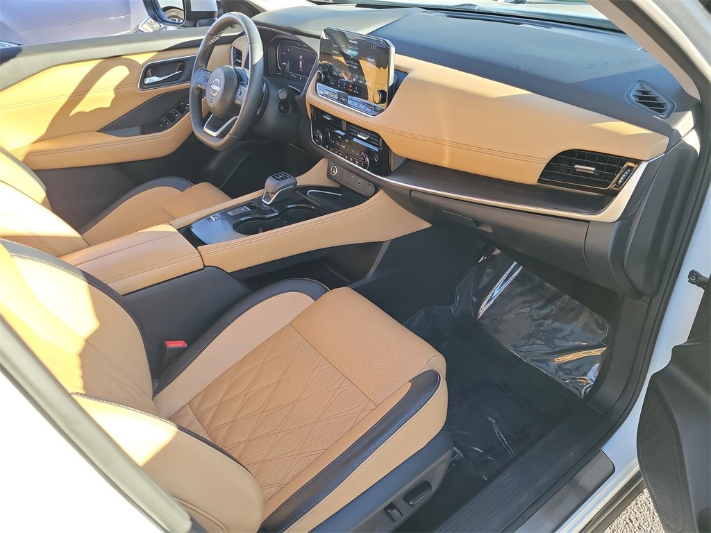 Used 2022 Nissan Rogue Platinum w/ Head-Up Display Package image 19