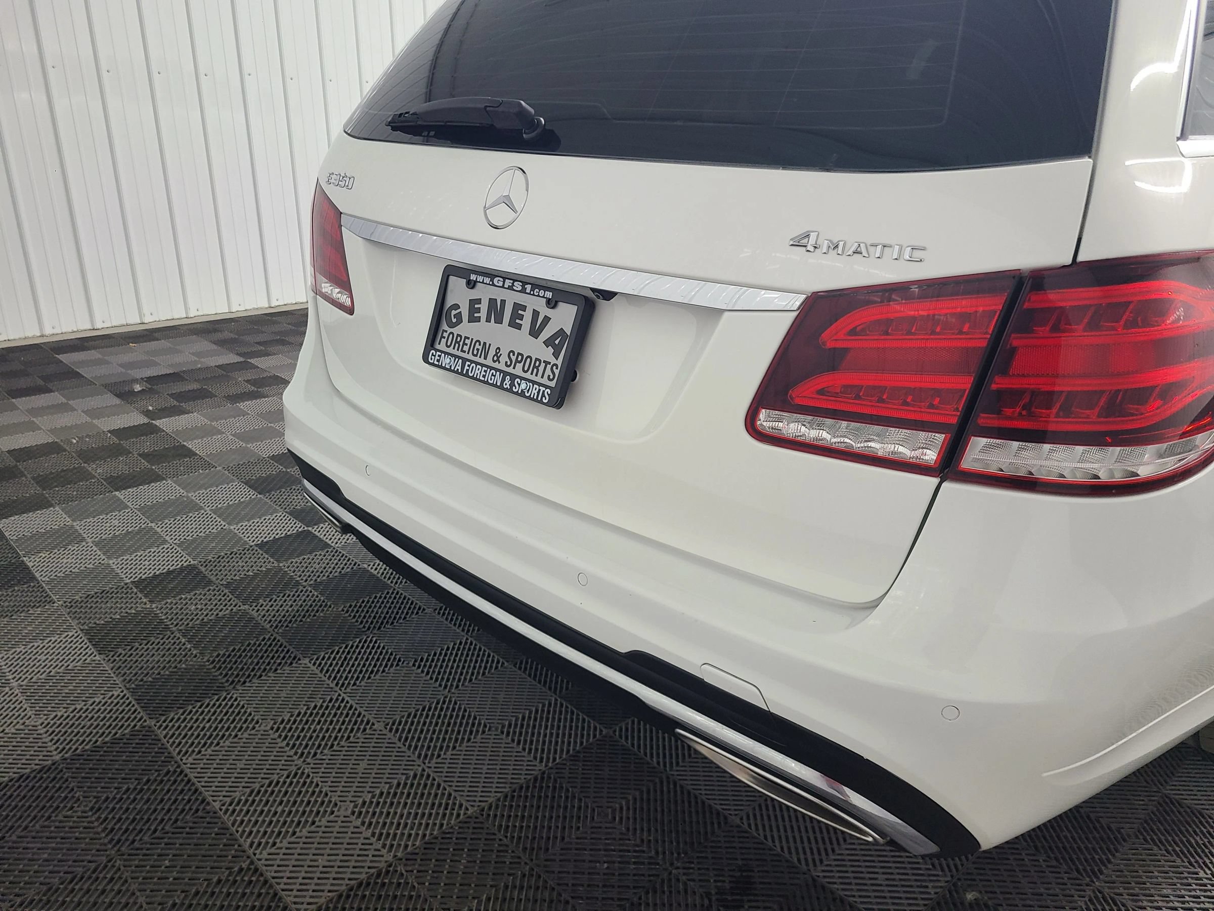 Used 2016 Mercedes-Benz E 350 4MATIC Wagon image 19