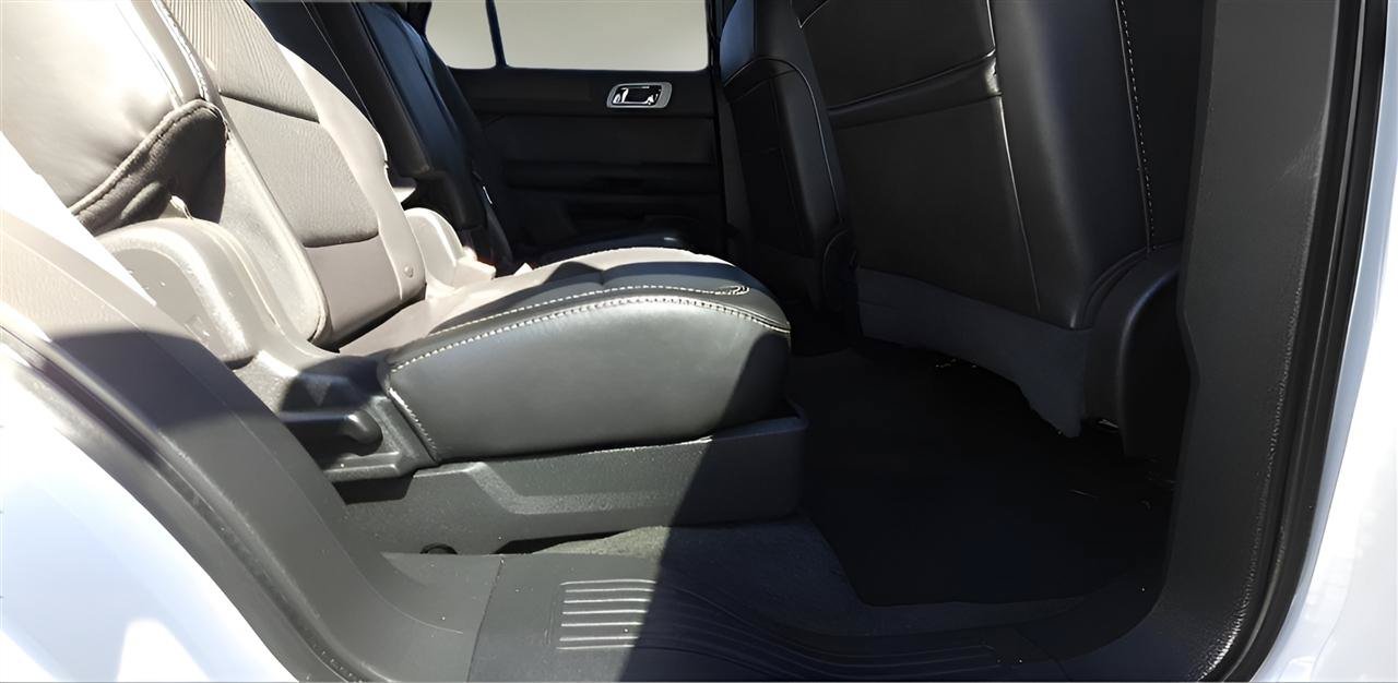 Used 2014 Ford Explorer Sport w/ Equipment Group 401A AWD/4WD image 14