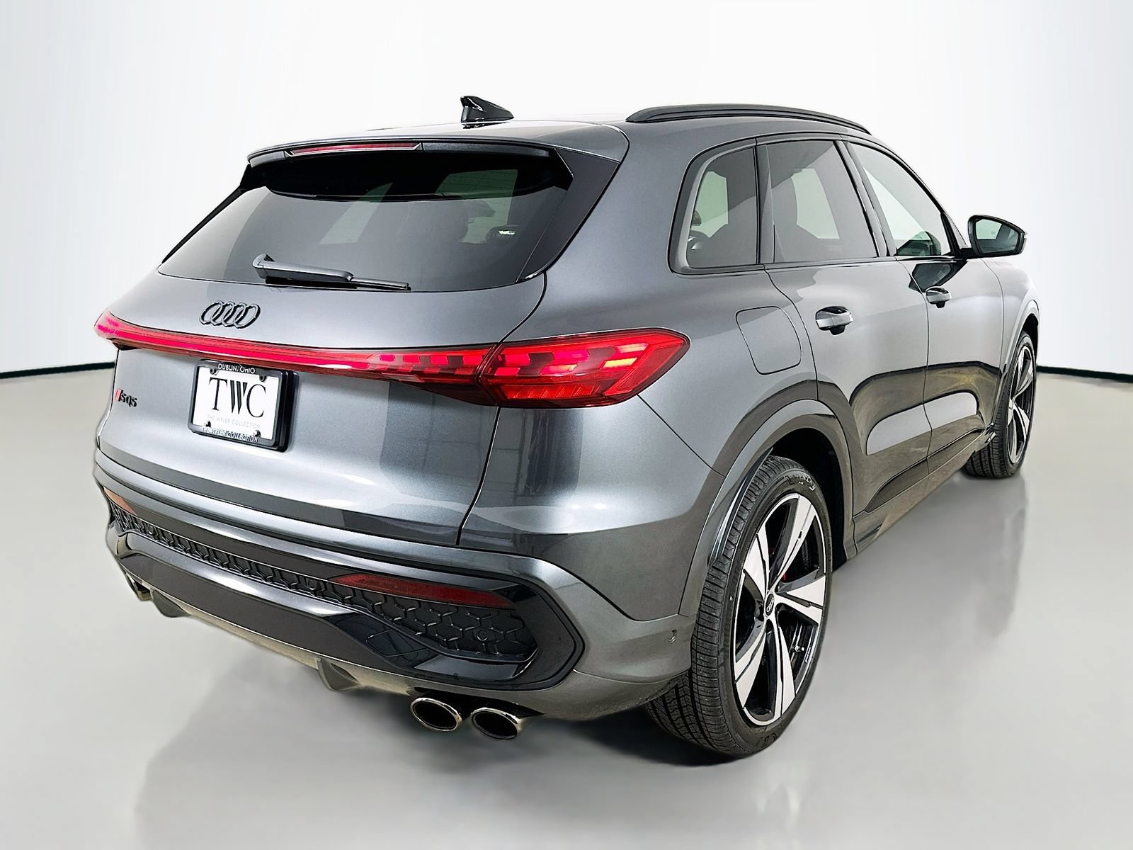 New 2026 Audi SQ5 Premium Plus AWD/4WD image 5