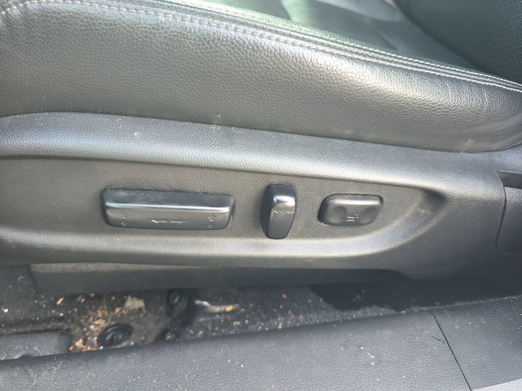 Used 2017 Honda Accord EX-L image 19