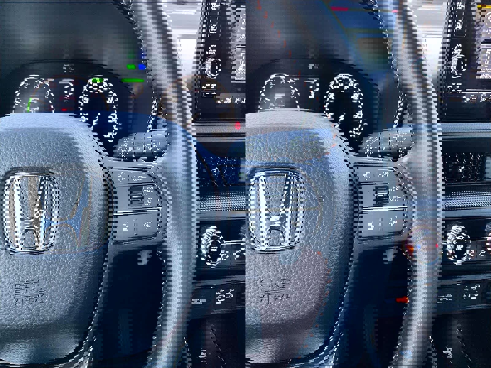 Used 2025 Honda CR-V Sport-L image 24