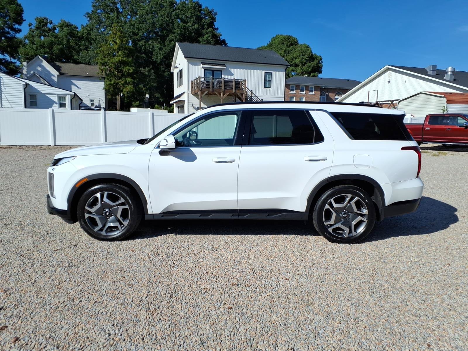 Used 2024 Hyundai Palisade XRT FWD image 4