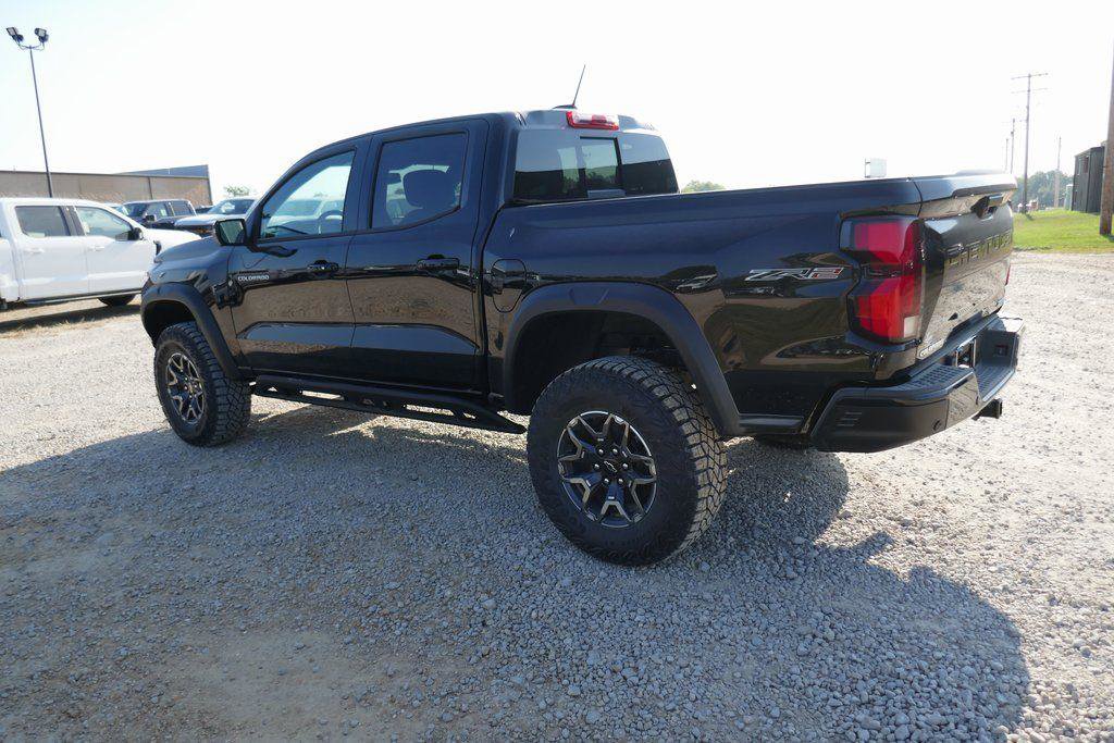 New 2026 Chevrolet Colorado ZR2 w/ Technology Package image 7