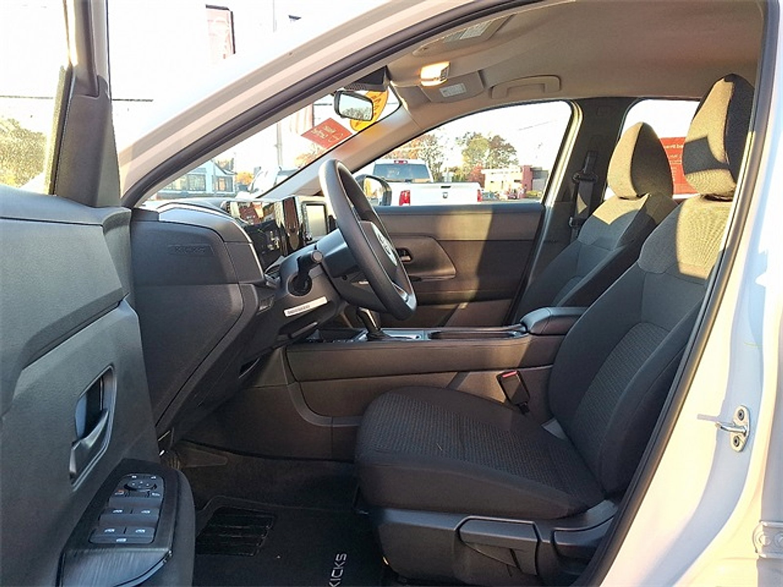 Certified 2025 Nissan Kicks S image 13