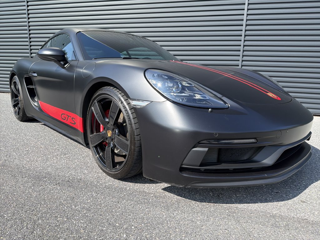 Certified 2025 Porsche 718 Cayman GTS RWD image 8