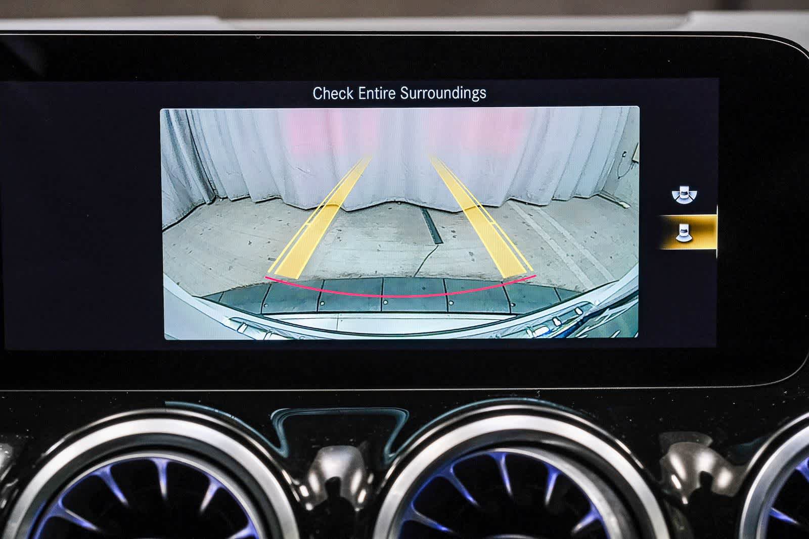 Certified 2023 Mercedes-Benz GLA 35 AMG 4MATIC image 31