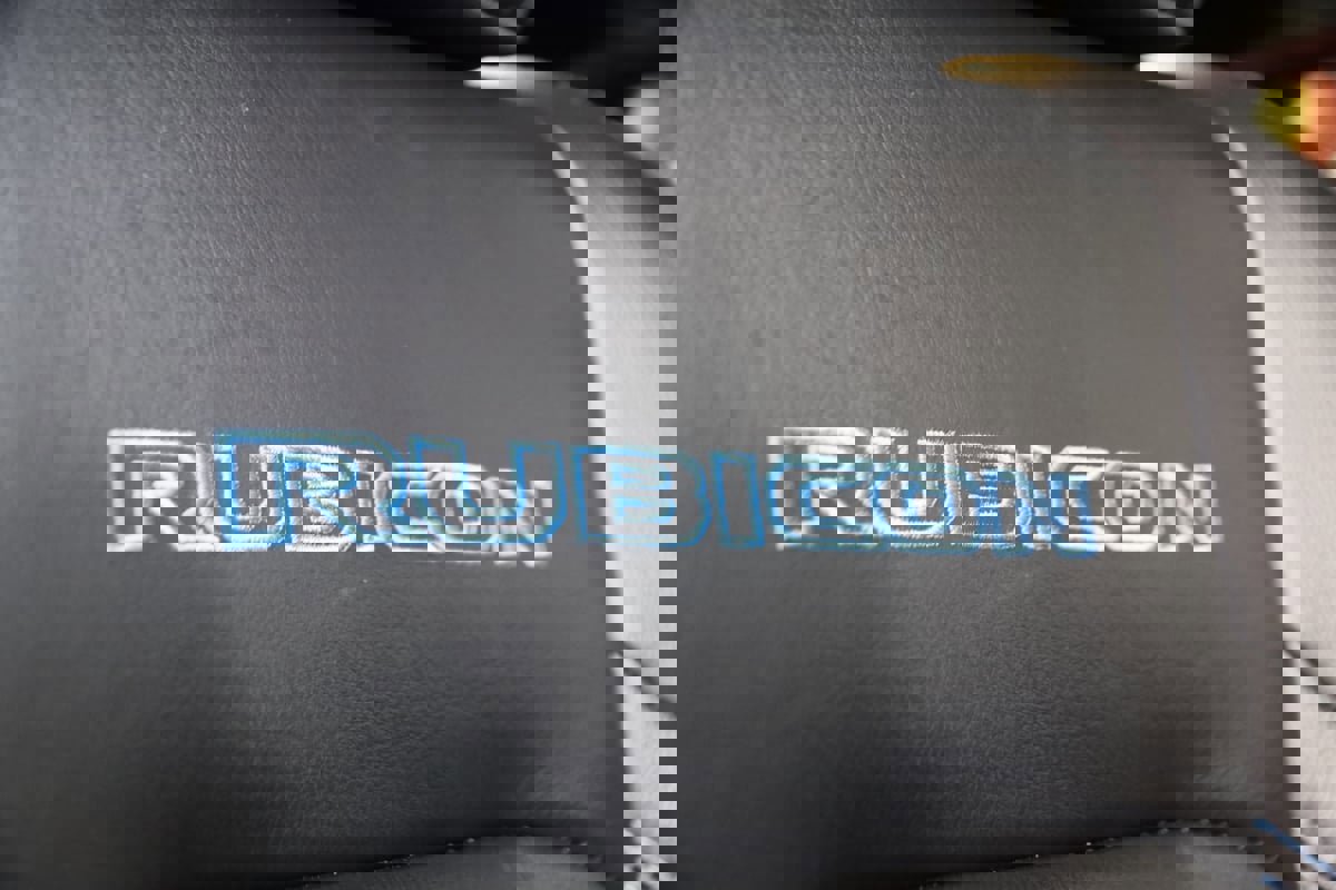 Used 2021 Jeep Wrangler Unlimited Rubicon 4xe w/ Steel Bumper Group image 14