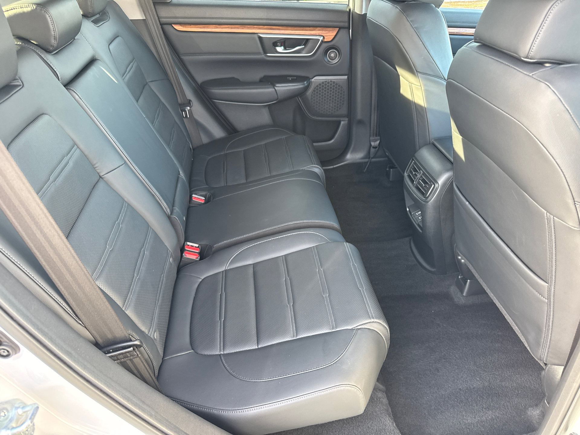 Used 2021 Honda CR-V EX-L image 19