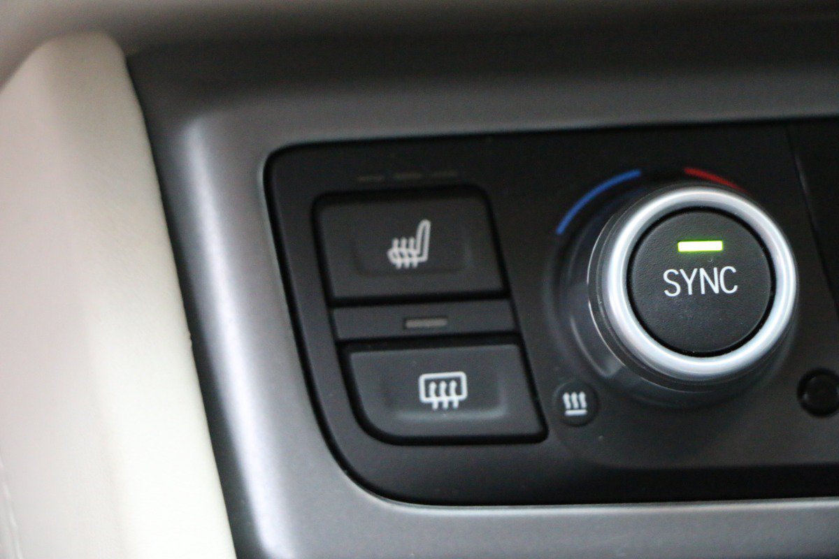 Used 2016 BMW i8 AWD/4WD image 22